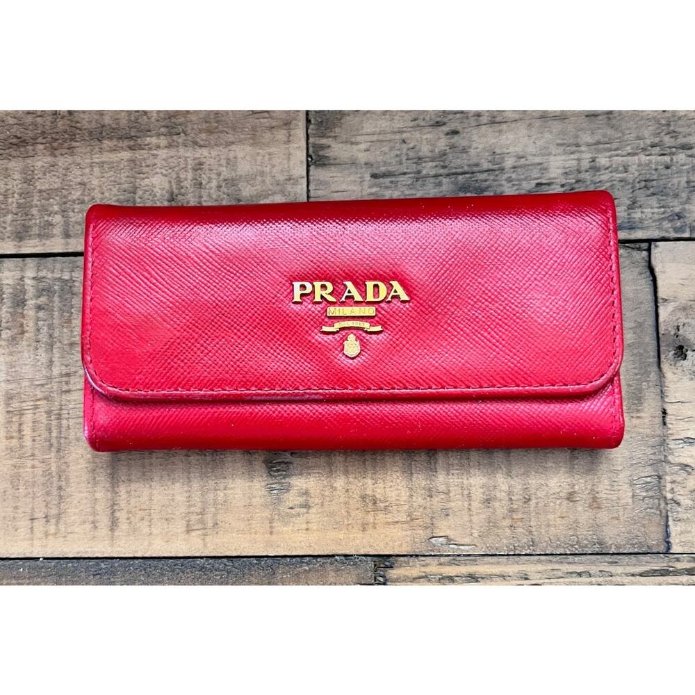 PRADA Red Saffiano leather key holder/card case double snaps (repainted)